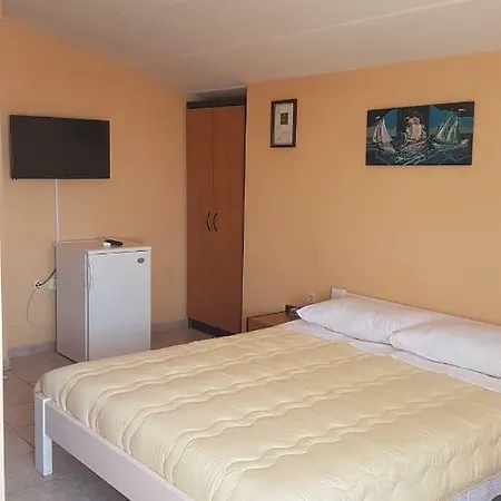Guest House Betiga Barbariga Exterior foto