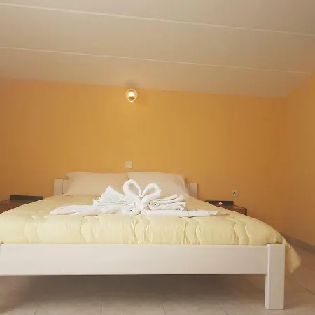 Guest House Betiga Barbariga Exterior foto